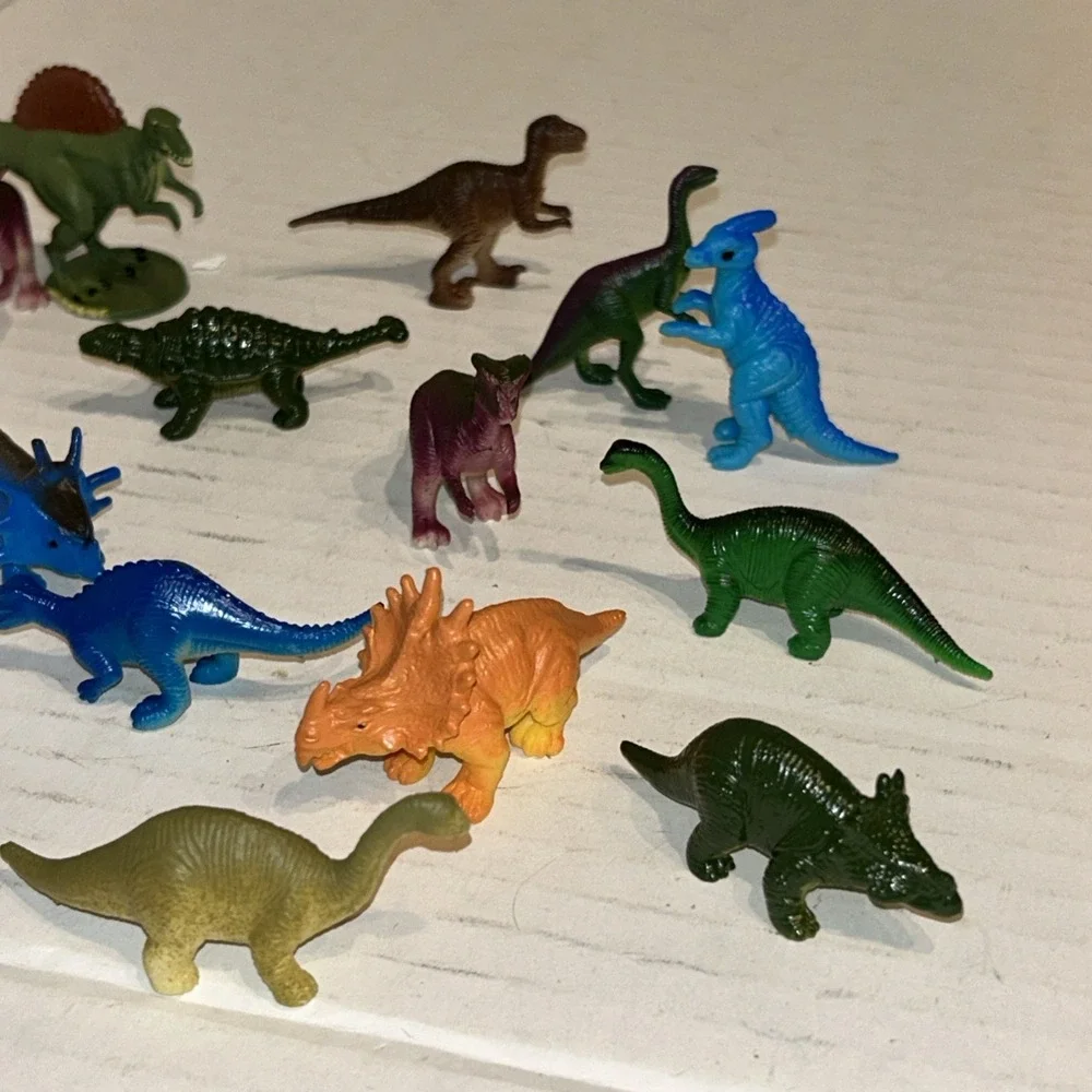 Vintage Plastic & Rubber Dinosaur Set‎ Lot PVC Cake Toppers B2